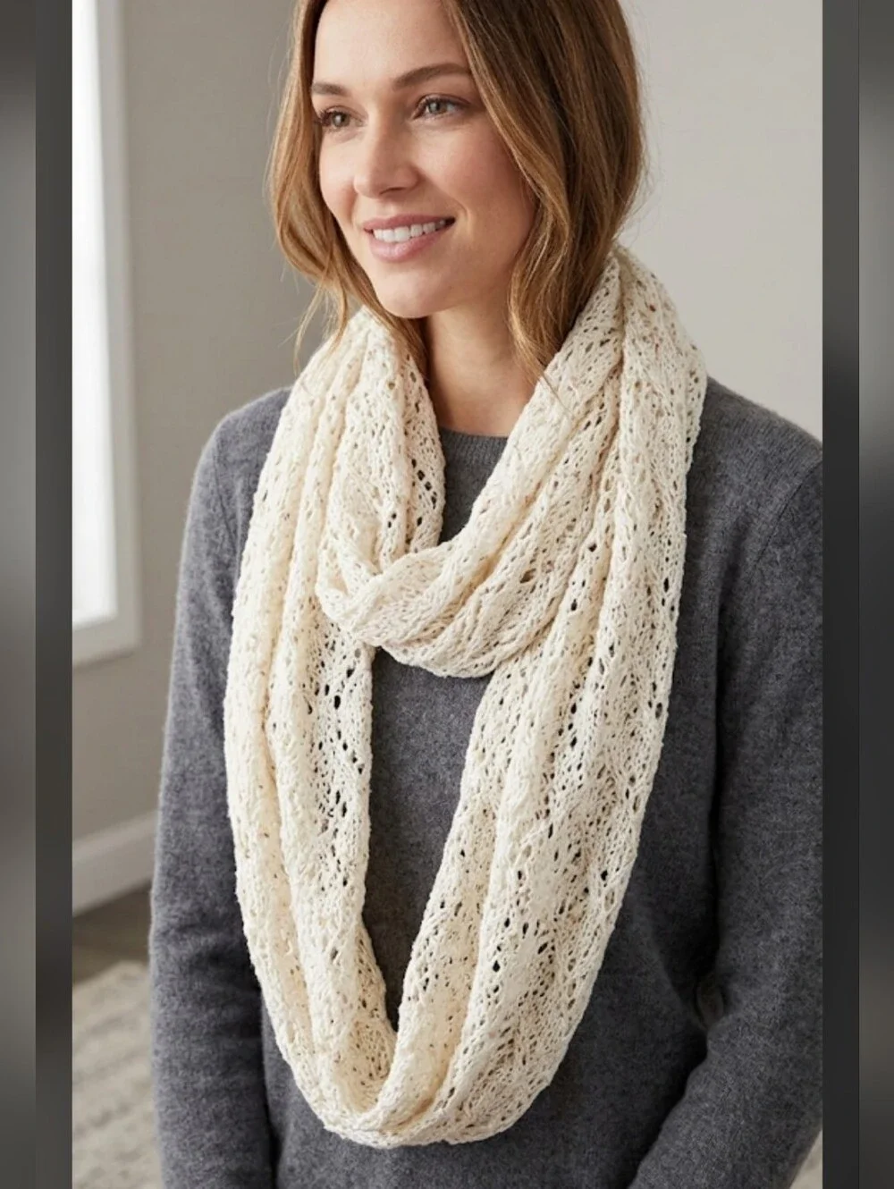 Una Talla Cream Open Lace Knit Infinity Loop Scarf OS